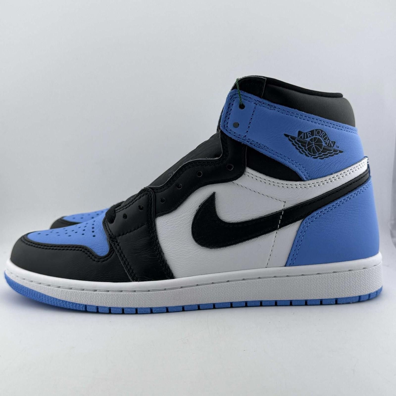 Nike Air Jordan 1 Retro High UNC Blue US 8 New with Box DZ54... Size US 8 / EU 41 - 2 Thumbnail