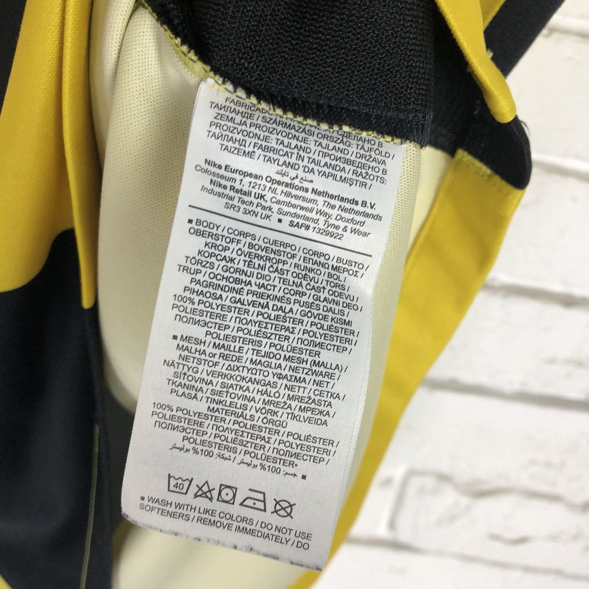 Nike BSC Young Boys #16 Fassnacht 2021 2022 home soccer jersey Size US S / EU 44-46 / 1 - 12 Thumbnail