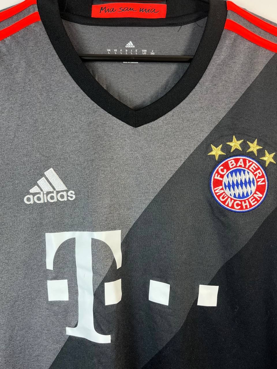 Adidas Bayern Munich 2016 Away Soccer Jersey Grey Adidas Size L Size US L / EU 52-54 / 3 - 2 Thumbnail