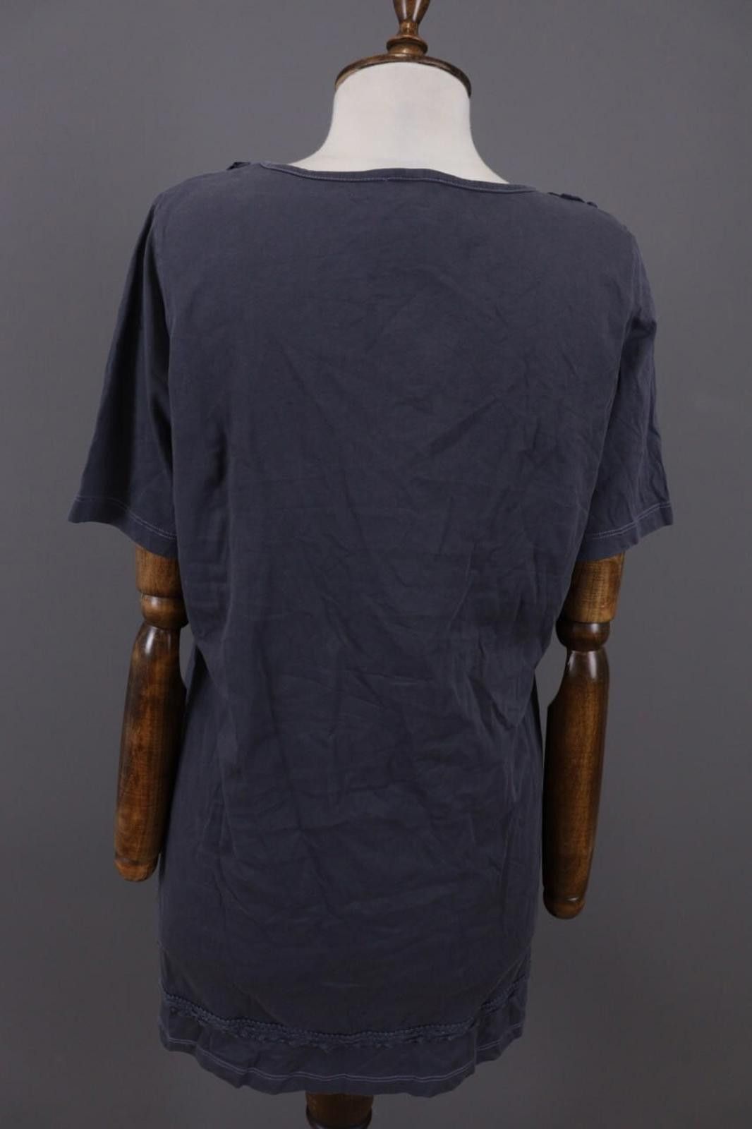Designer Deerberg by Oska Gray Embroidered Relaxed Knee Dress Size L Size L / US 10 / IT 46 - 11 Thumbnail