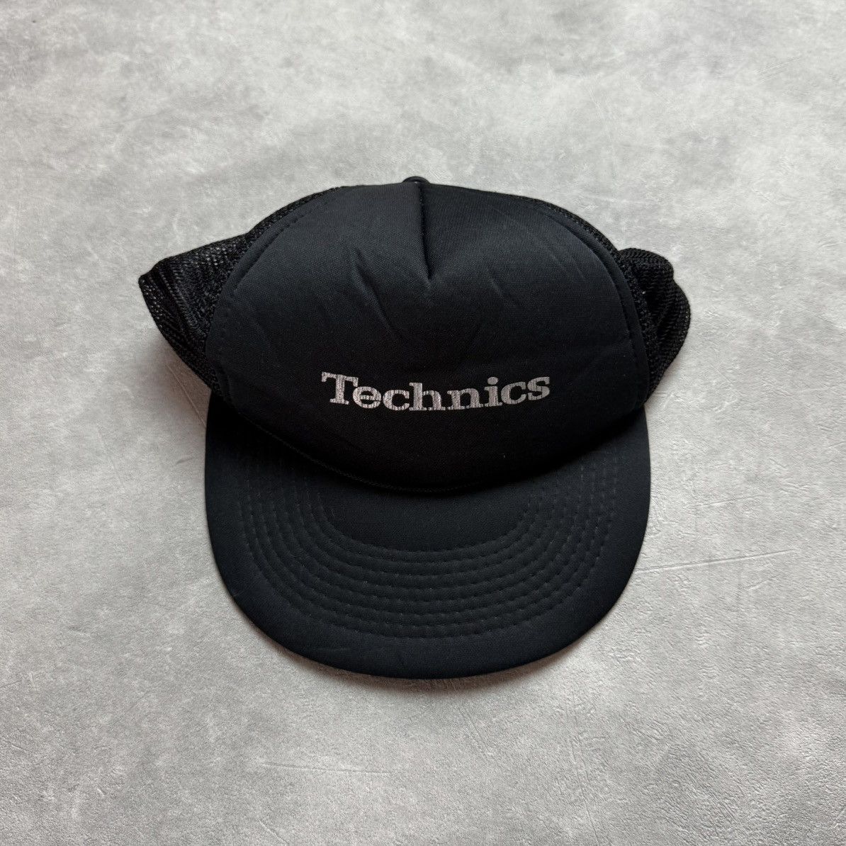 Vintage Vintage Technics Trucker Hat Size ONE SIZE - 1 Thumbnail