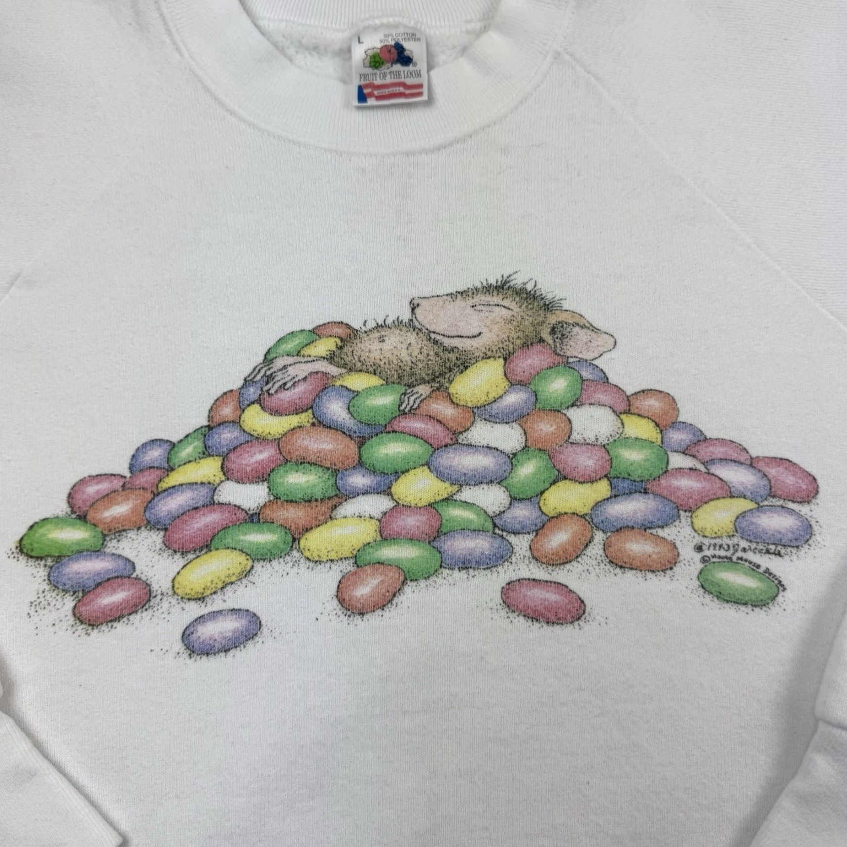 Fruit Of The Loom VINTAGE Fruit of the Loom Sweatshirt Shirt Adult Large White 90s Animals Jelly Beans Mens Size US L / EU 52-54 / 3 - 3 Thumbnail
