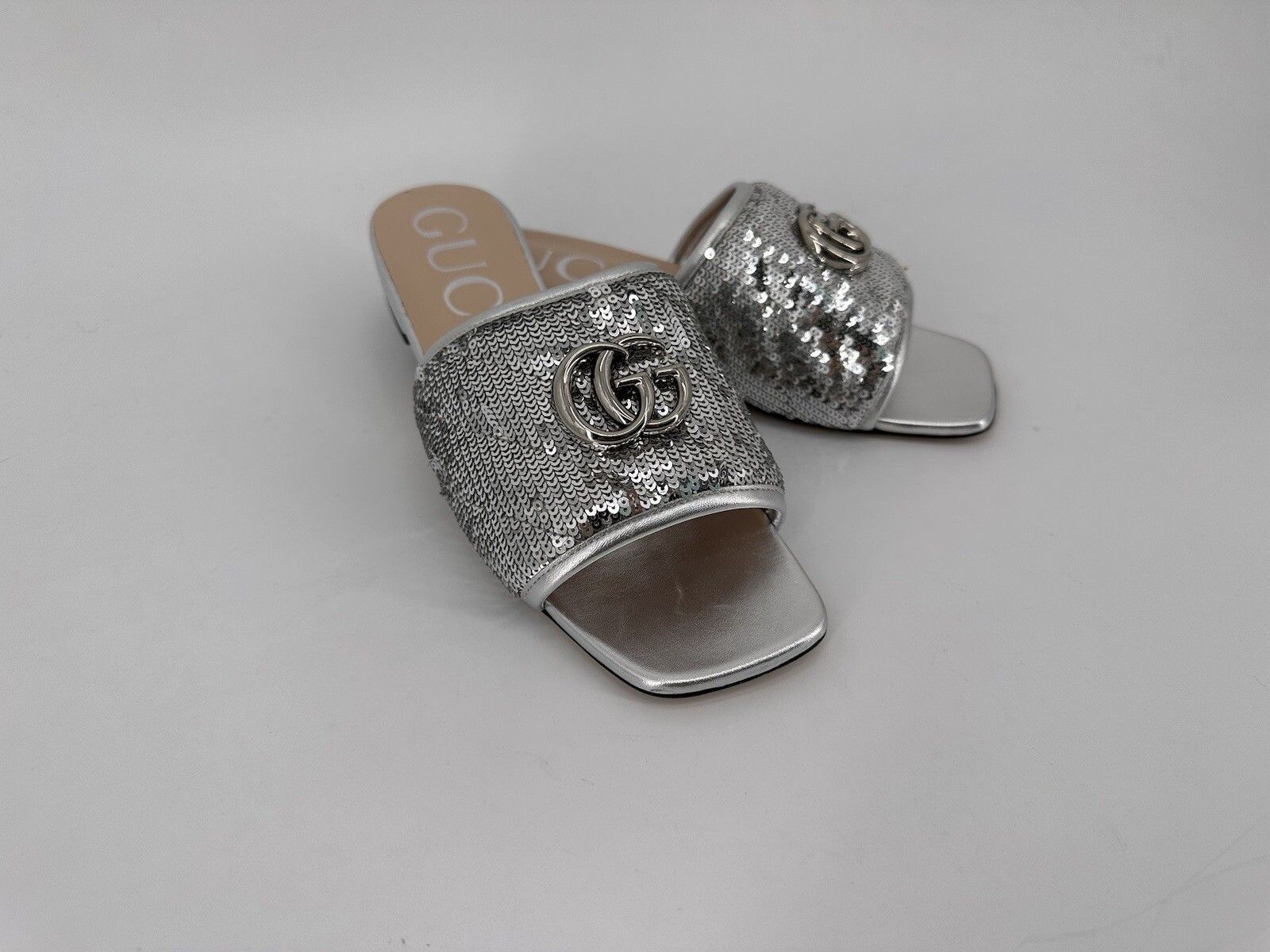 Gucci New Gucci Marmont Size IT-37 /US-7 Size US 7 / IT 37 - 6 Thumbnail