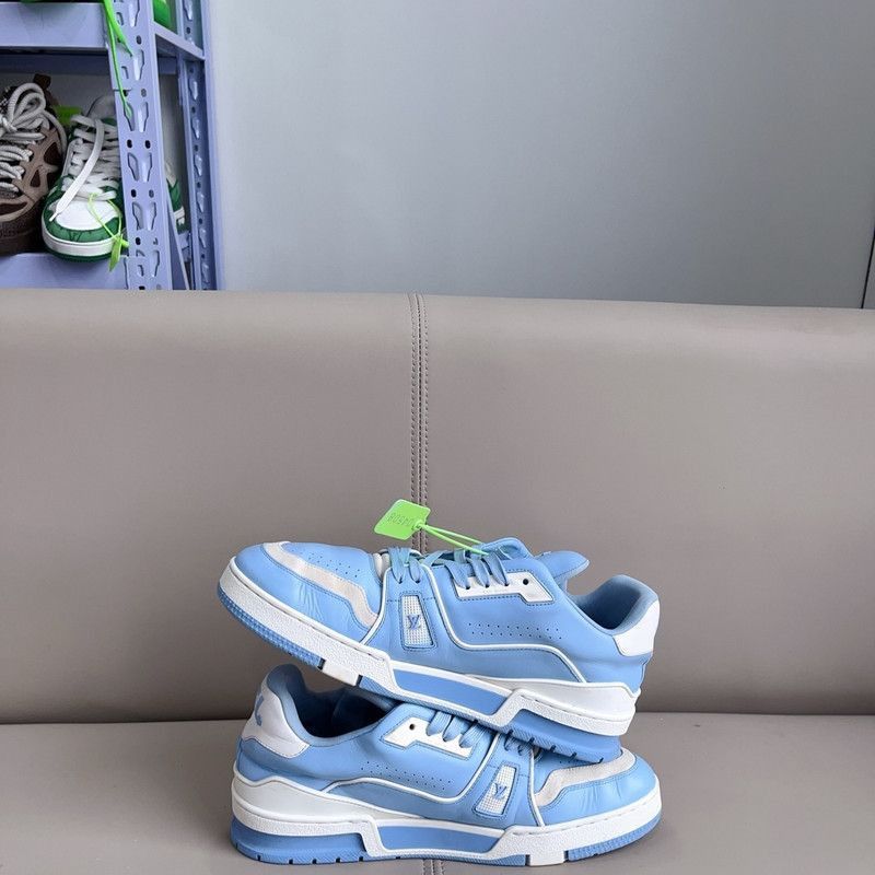 Louis Vuitton Louis Vuitton Trainer Blue Leather Low-Top Sneakers - Size US 9.5 / EU 42-43 - 5 Thumbnail