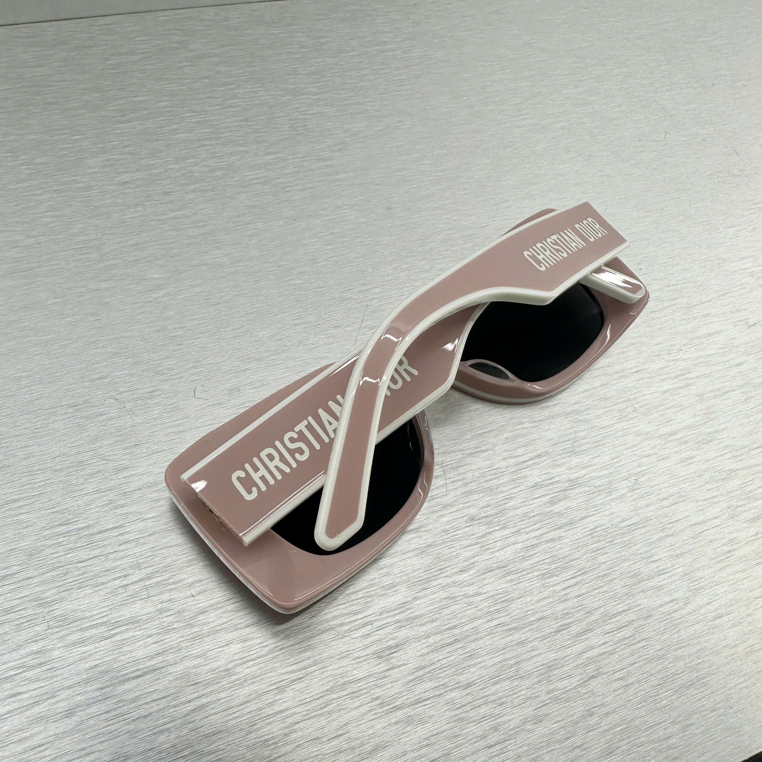 Dior DIOR Diorpacific S1U 40A0 PINK Size ONE SIZE - 3 Thumbnail