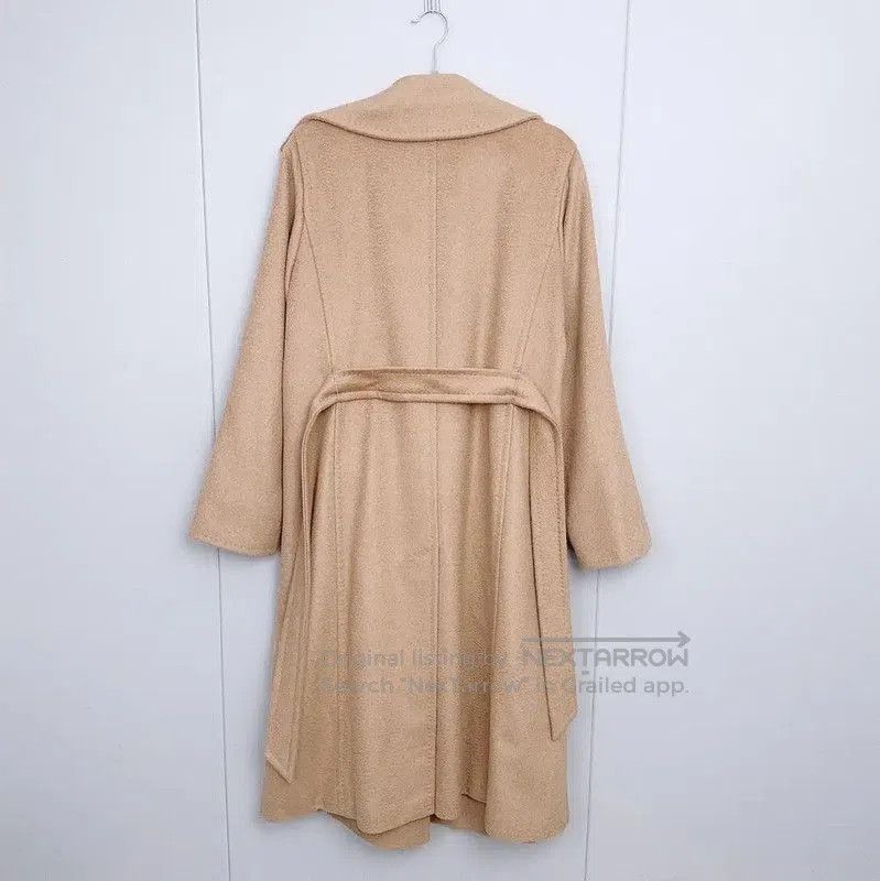 Max Mara MaxMara Camel Silk Women's Coat . Size M / US 6-8 / IT 42-44 - 2 Thumbnail