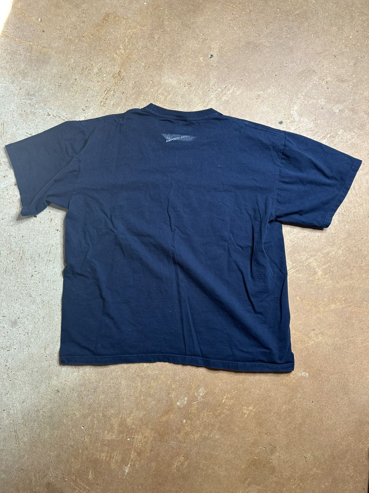 Emporio Armani × Vintage Navy Blue Y2K Emporio Armani Logo Tee Size US L / EU 52-54 / 3 - 4 Thumbnail