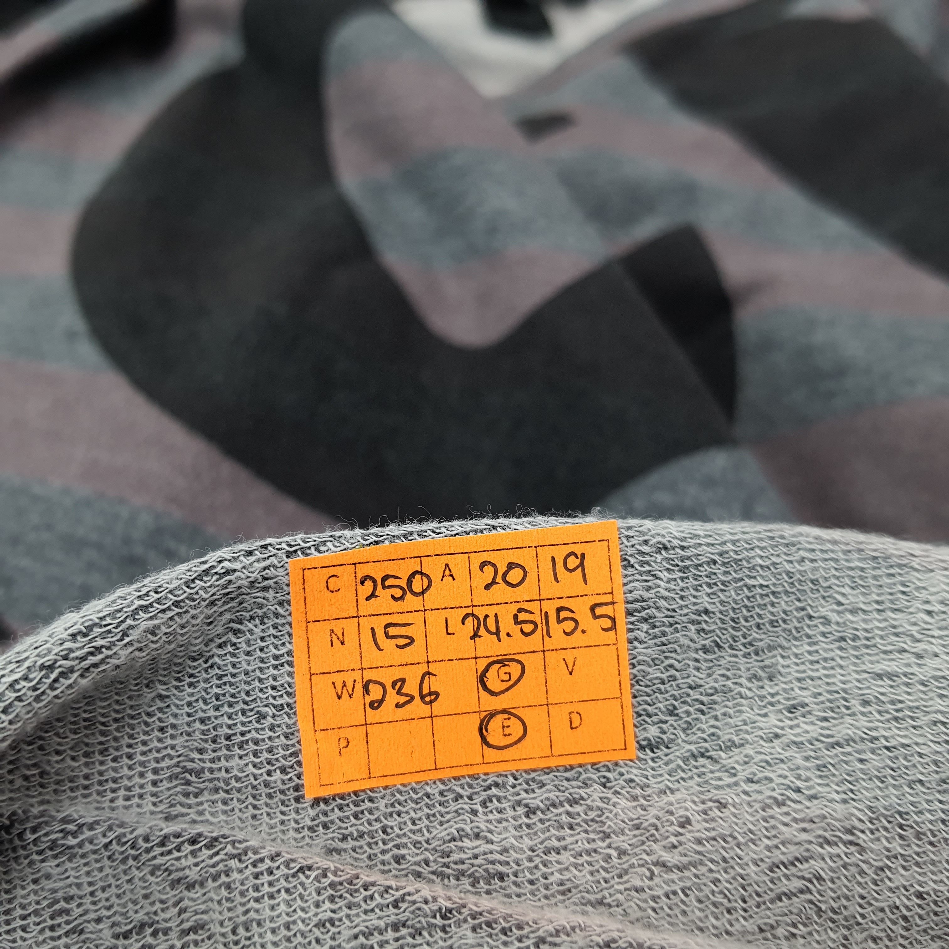 Marc by Marc Jacobs Vintage Marc by Marc Jacobs Designer Sweatshirt C250N15 Size S / US 4 / IT 40 - 8 Thumbnail