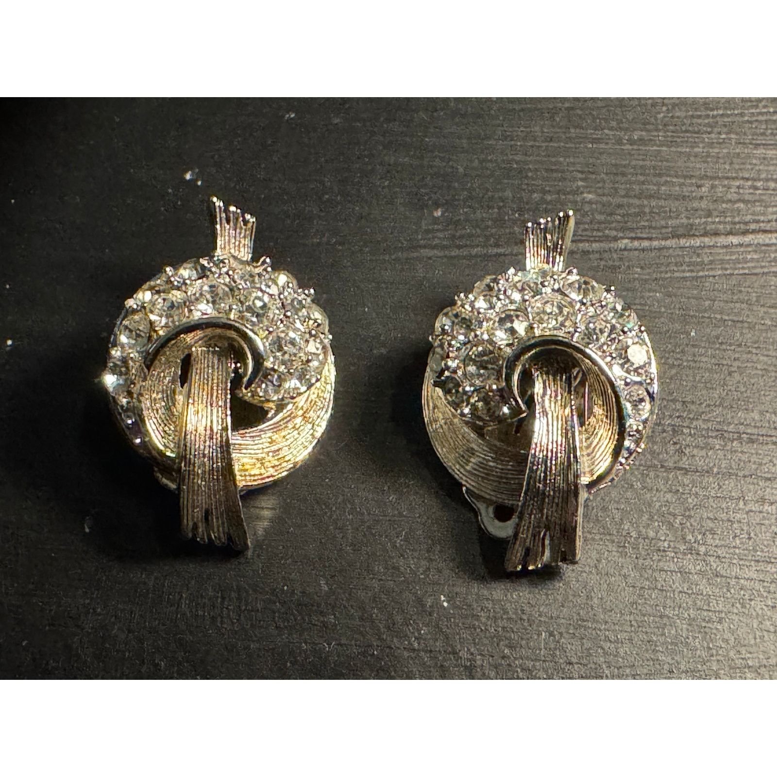 Other Vintage Lisner Brushed Gold & Rhinestone Clip On Earrings Size ONE SIZE - 1 Thumbnail