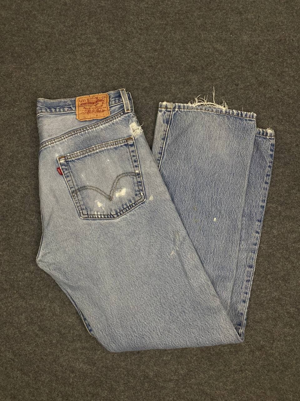 Levi's vintage levis 501 distressed denim nice design Size US 35 - 2 Thumbnail