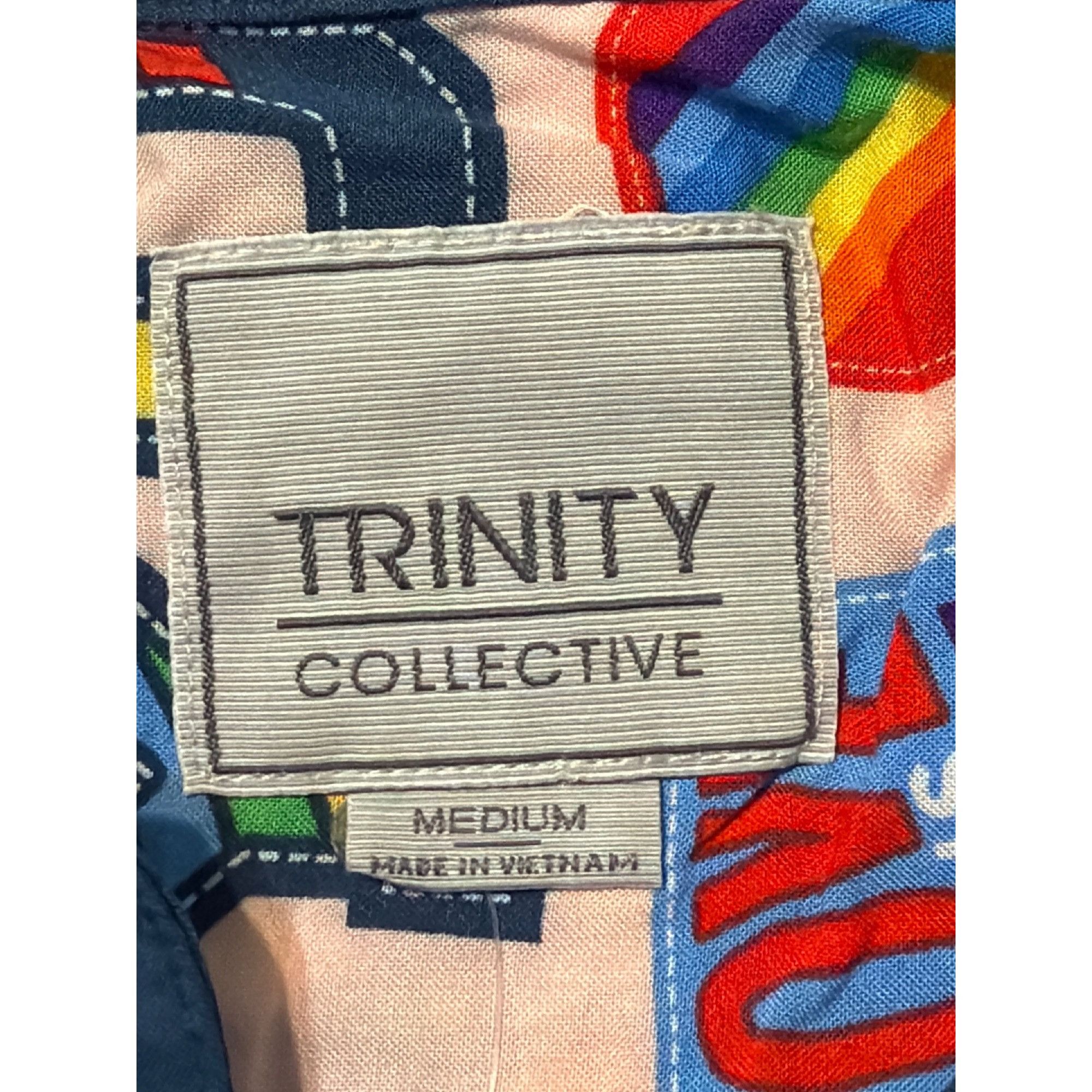 Other Trinity Collective Take Pride Button Up Shirt Rainbow Short Size US M / EU 48-50 / 2 - 5 Thumbnail