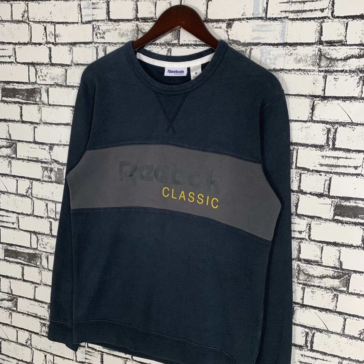 Designer × Reebok × Vintage Vintage Reebok Classic Sweatshirt Size Small Size US S / EU 44-46 / 1 - 3 Thumbnail