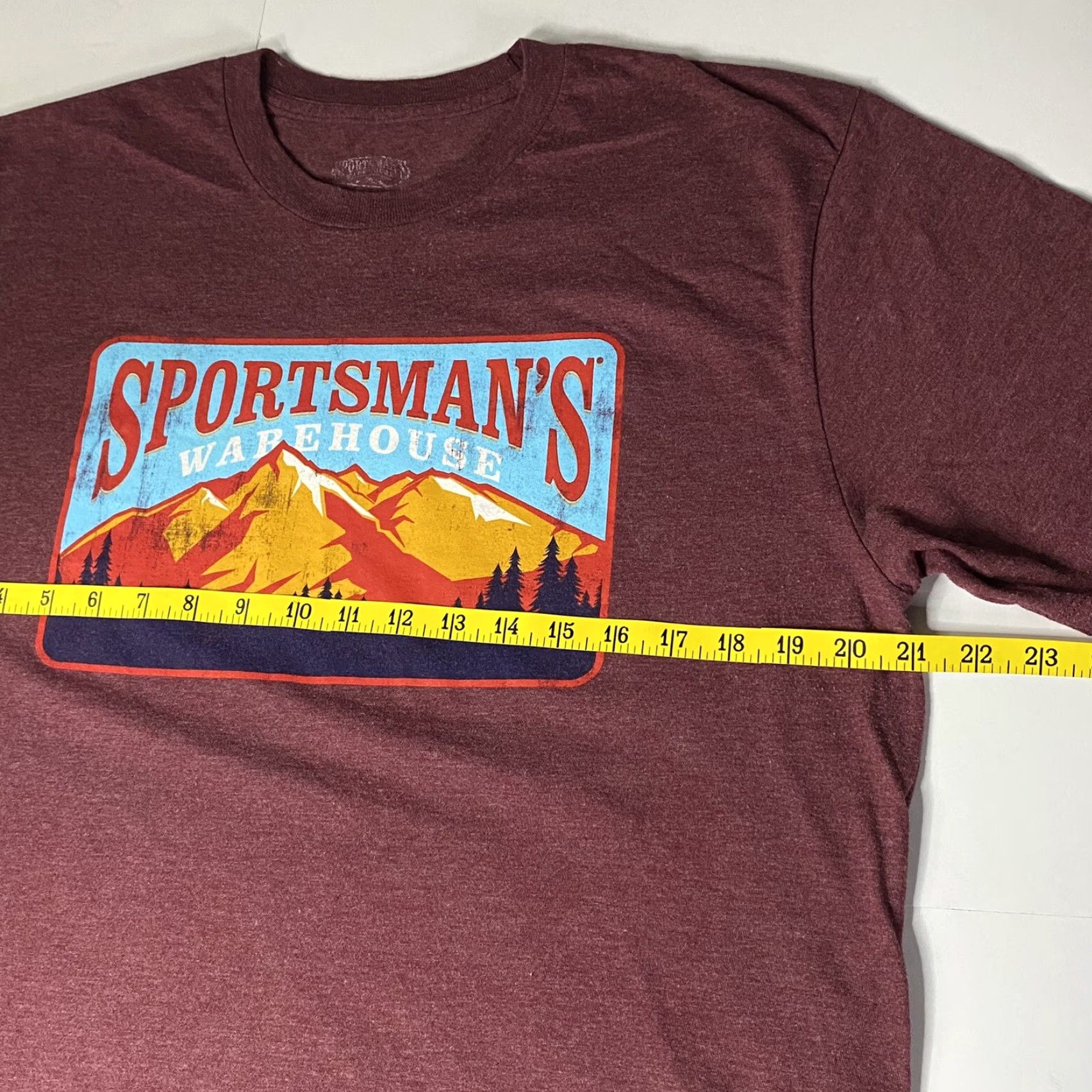 Warehouse Sportsmans Warehouse Men's Graphic Promo T Shirt Large Red Outdoor Shirt Mens L Short Sleeve Graphic Promo T Shirt Size US L / EU 52-54 / 3 - 6 Thumbnail