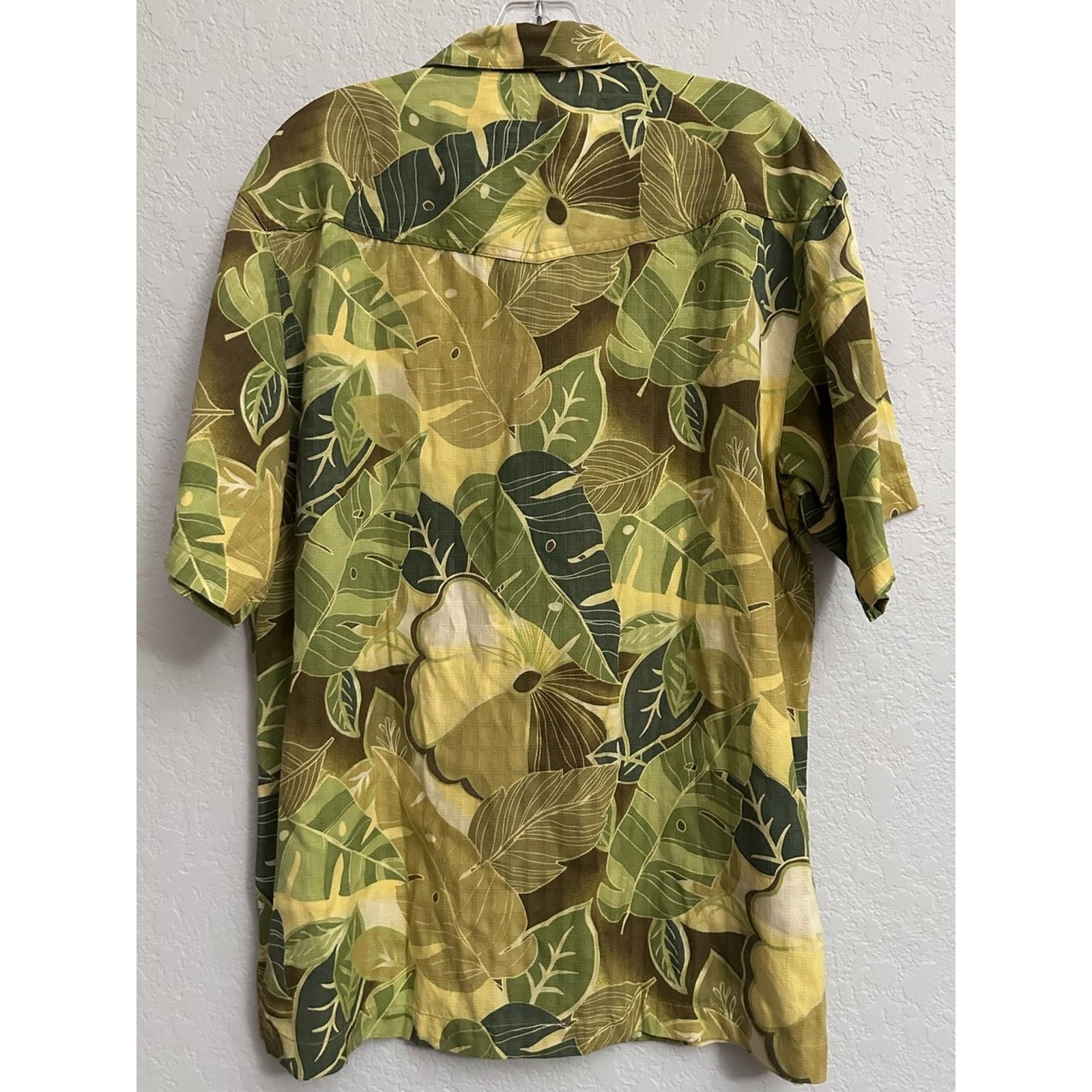 Tommy Bahama TOMMY BAHAMA HAWAIIAN Shirt 100% Silk Button S/S Shirt Small Size US S / EU 44-46 / 1 - 8 Thumbnail