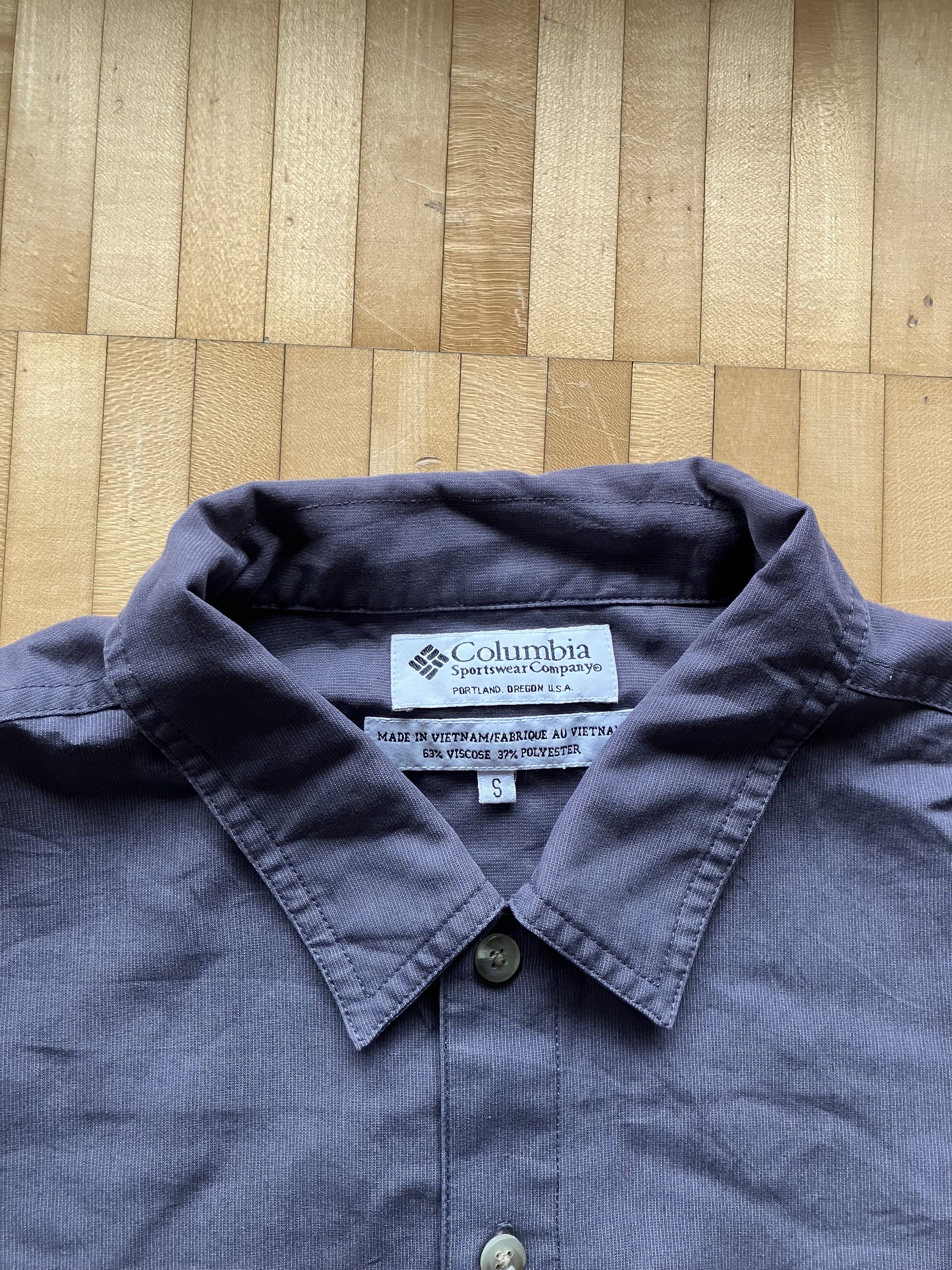 Columbia Vinrage Y2K Columbia Shirt Size US S / EU 44-46 / 1 - 3 Thumbnail