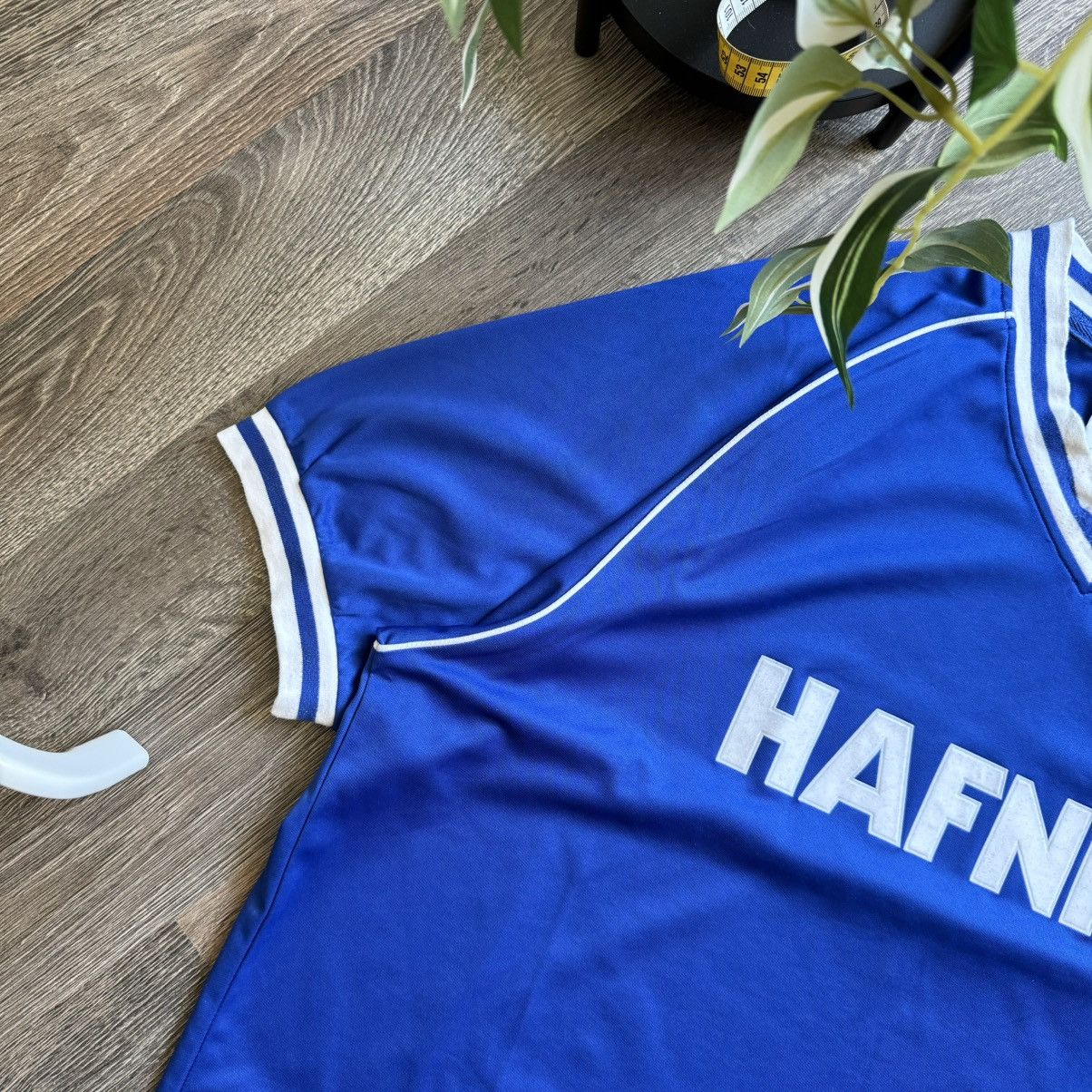 Other Score Draw Retro Everton Soccer Jersey Size US L / EU 52-54 / 3 - 7 Thumbnail