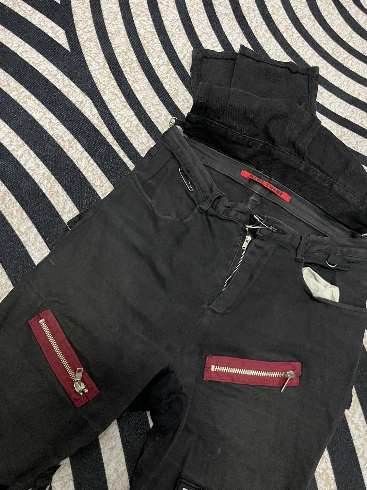 If Six Was Nine 2000s LGB STYLE PUNK SHORT PANT RARE DESIGN Size US 27 - 8 Thumbnail