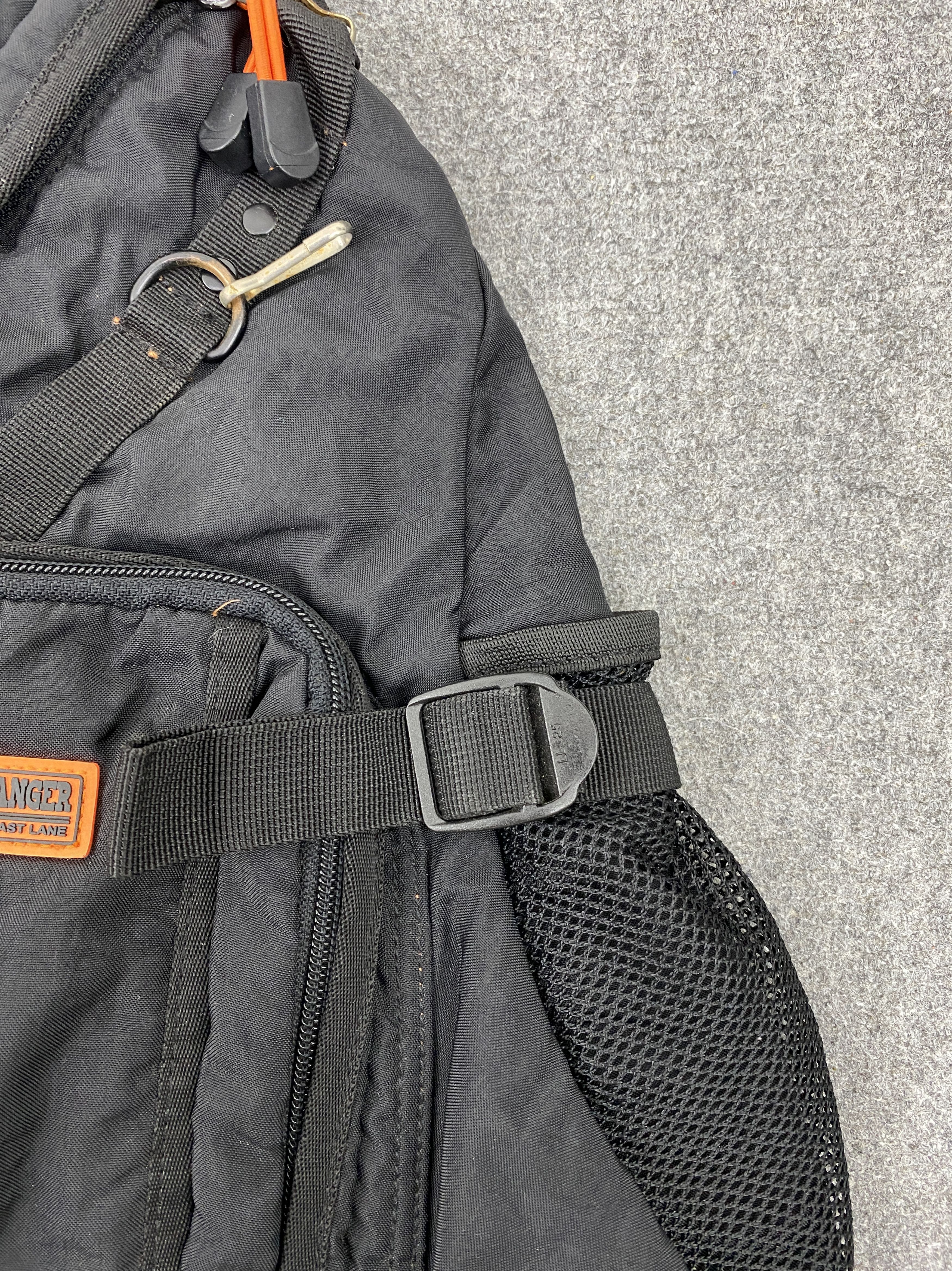 Japanese Brand × Vintage Vintage Cliffhanger Crossbody Bag BG0103 Size ONE SIZE - 9 Thumbnail
