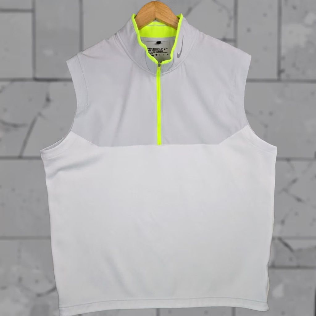Nike NIKE GOLF Tour Performance Vest Size XL Mens 1/2 Zip Hardshell/Knit Pullover Size US XL / EU 56 / 4 - 1 Thumbnail