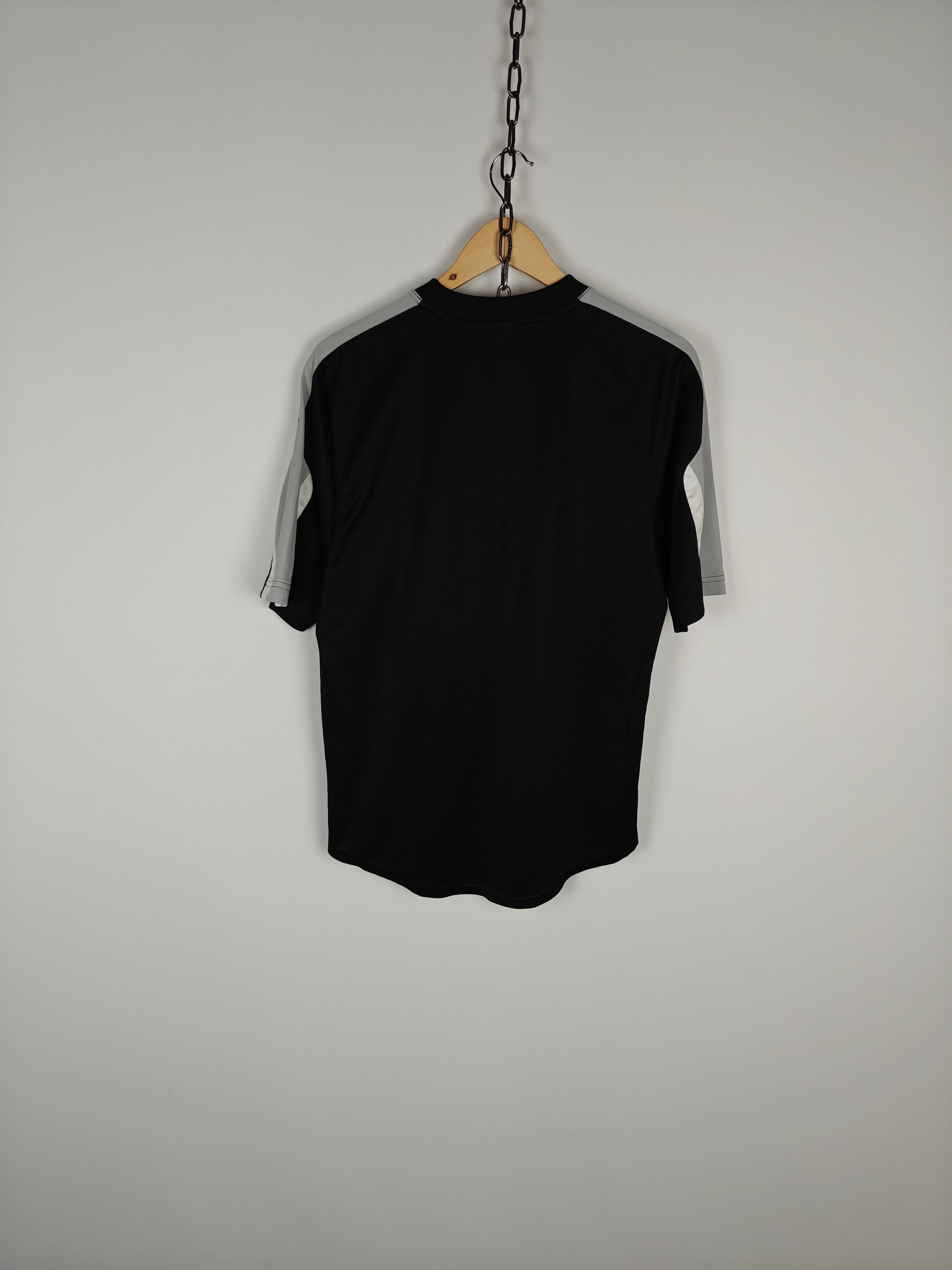 Nike Nike VTG T-Shirt Center Swoosh Logo Black size S Size US S / EU 44-46 / 1 - 8 Thumbnail