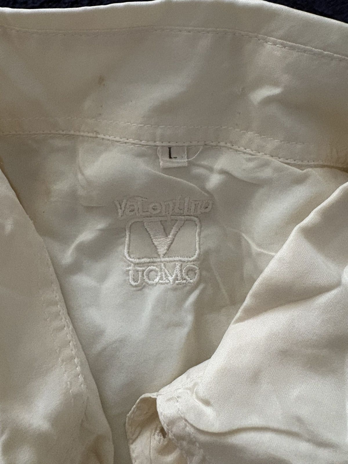 Valentino Valentino Vintage Long Sleeve Shirt White Gold Size L / US 10 / IT 46 - 3 Thumbnail
