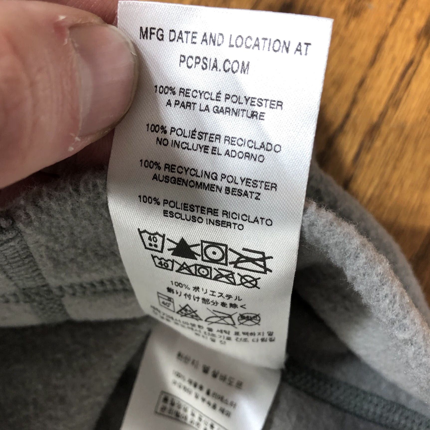 Patagonia Patagonia Fleece Pullover 1/4 Zip Mens Regular Medium Gray Lightweight Hiking Size US M / EU 48-50 / 2 - 7 Thumbnail