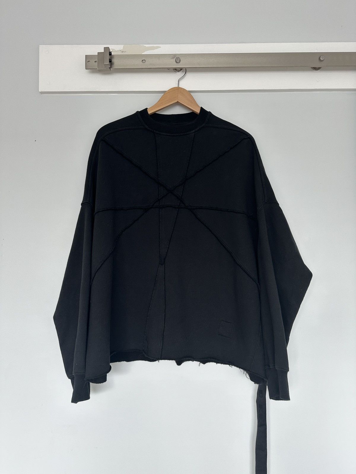 image of Rick Owens Drkshdw Distressed Crewneck Sweatshirt One Size in Black, Men's
