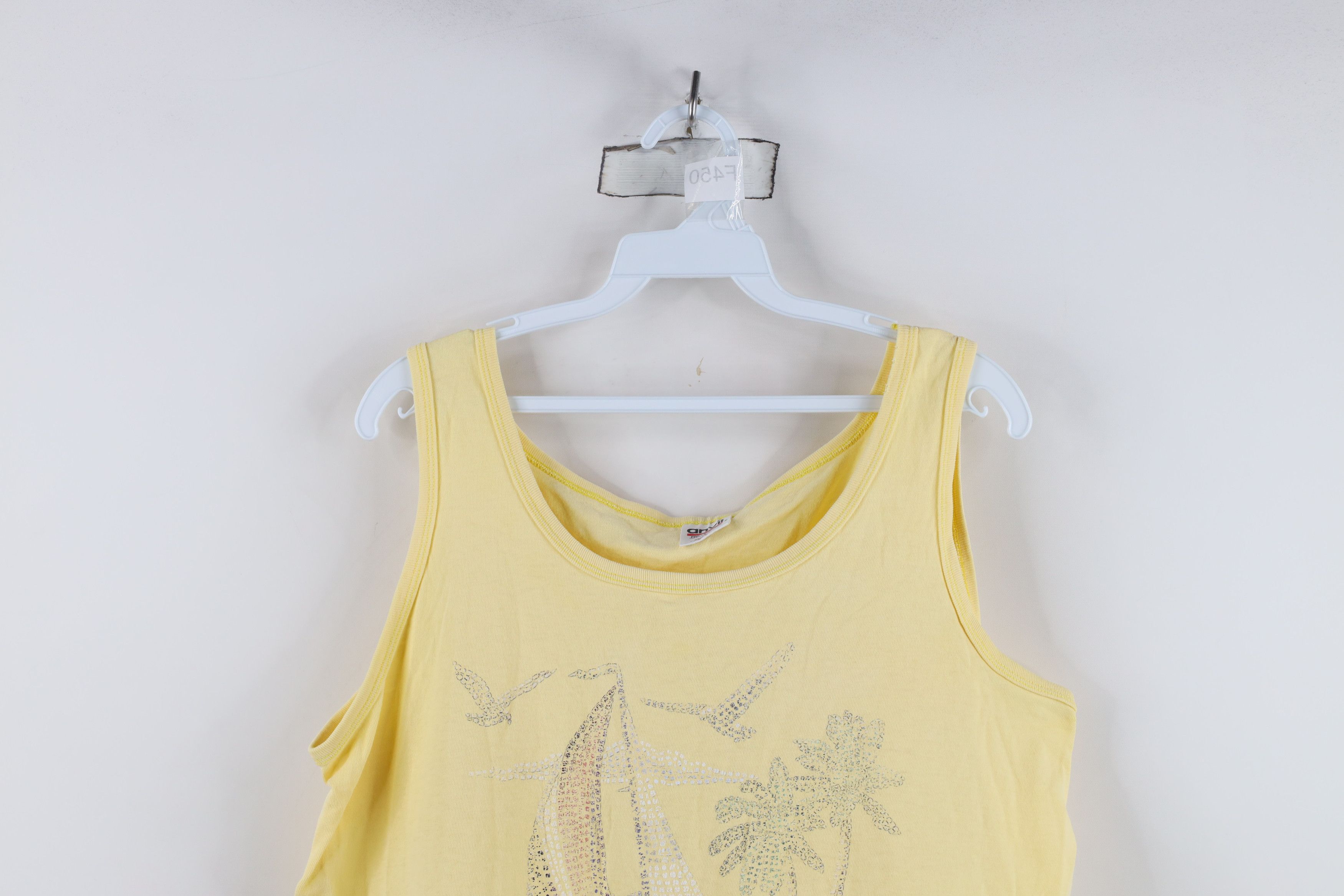 Vintage Vintage 90s Streetwear Island Sailing Tank Top T-Shirt USA Size L / US 10 / IT 46 - 2 Thumbnail
