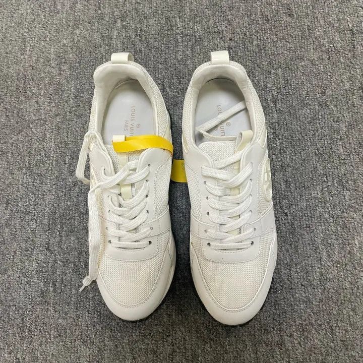 Other Louis Vuitton White Logo Lace-Up Sneakers -2508 Size US 5.5 / EU 38 - 2 Thumbnail