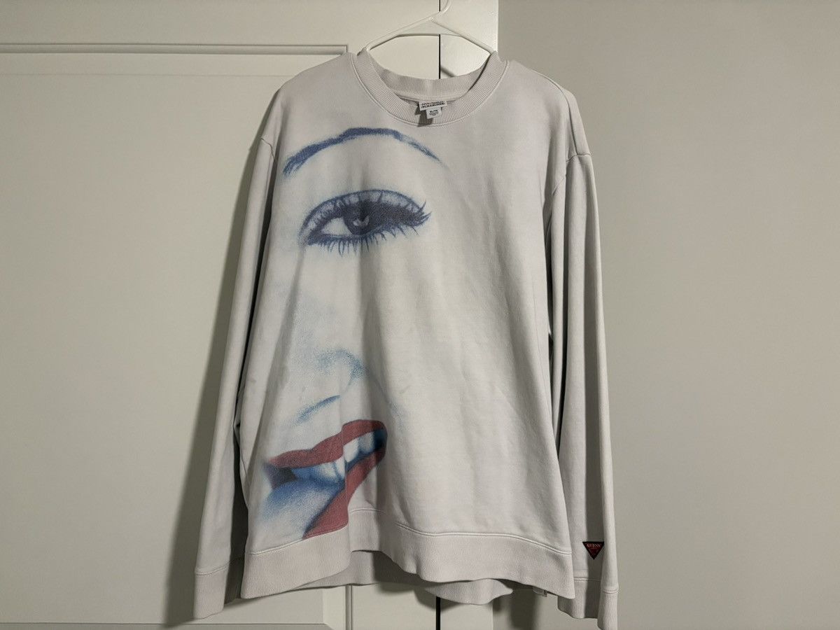 Guess × Vintage Vintage Guess Jeans Large Graphic Sweatshirt Size US XL / EU 56 / 4 - 1 Thumbnail