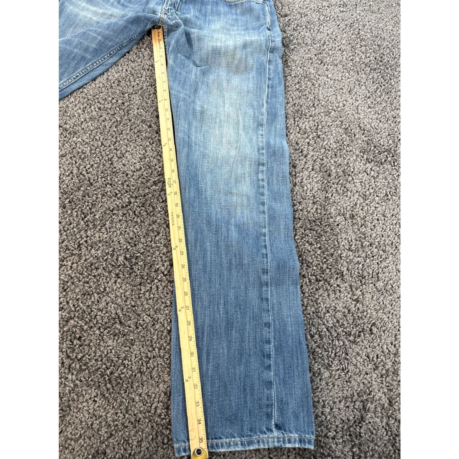 Levi's VINTAGE Levis 514 Jeans Mens 36x36 Light Wash Distressed Y2K Grunge Blue Denim Straight 36 in Waist 36 in XS? Size US 36 / EU 52 - 2 Thumbnail