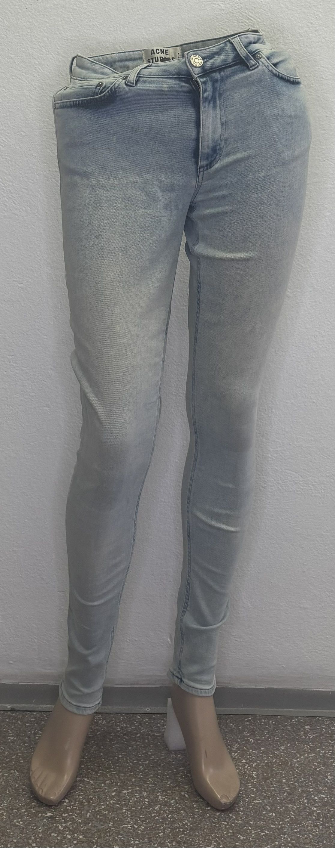 Acne Studios Acne Studios jeans size 28-34 Size 28" / US 6 / IT 42 - 2 Thumbnail