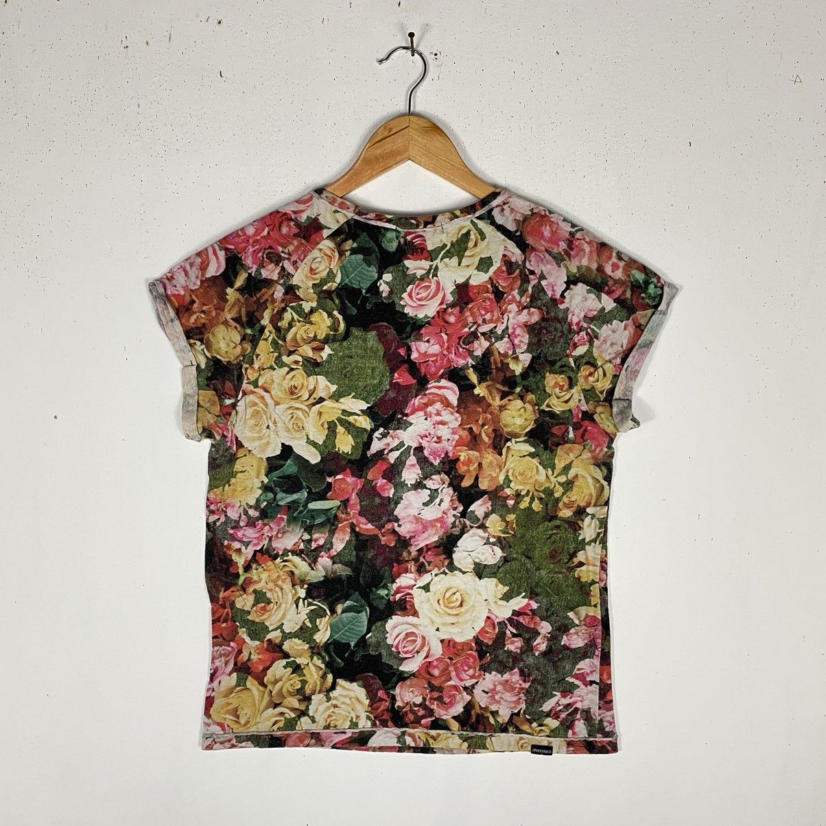 Hysteric Glamour You Turned Your Back And Walked Away Tops Tee Size ONE SIZE - 5 Thumbnail