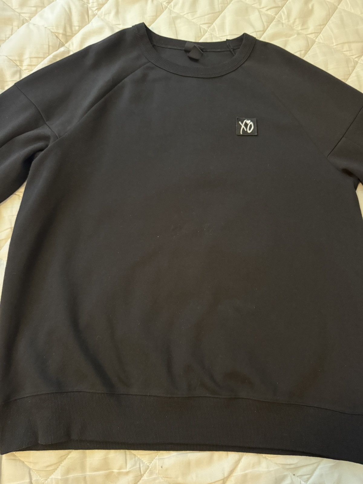 H&M × The Weeknd The Weeknd XO x H&M Crewneck Sweatshirt – Size Large Size US L / EU 52-54 / 3 - 1 Thumbnail
