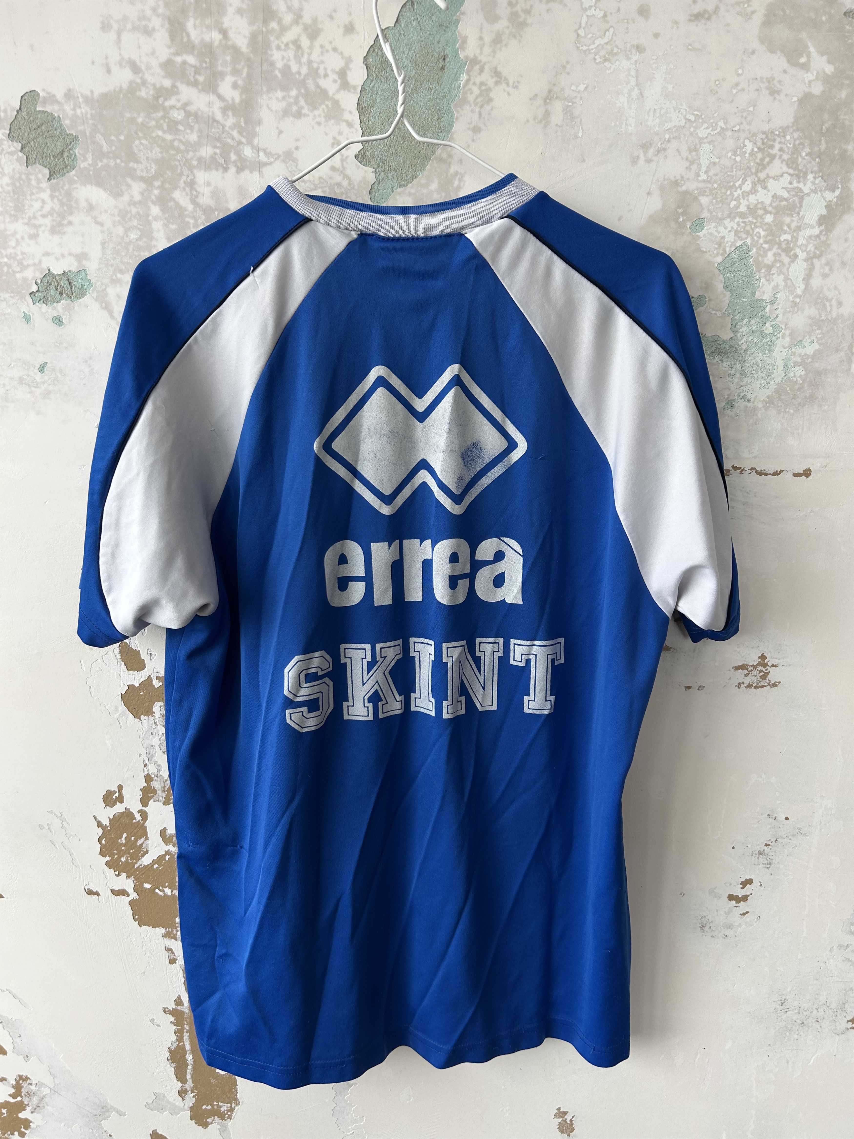 Vintage Brighton Hove Albion Training Football Jersey size S Size US S / EU 44-46 / 1 - 4 Thumbnail