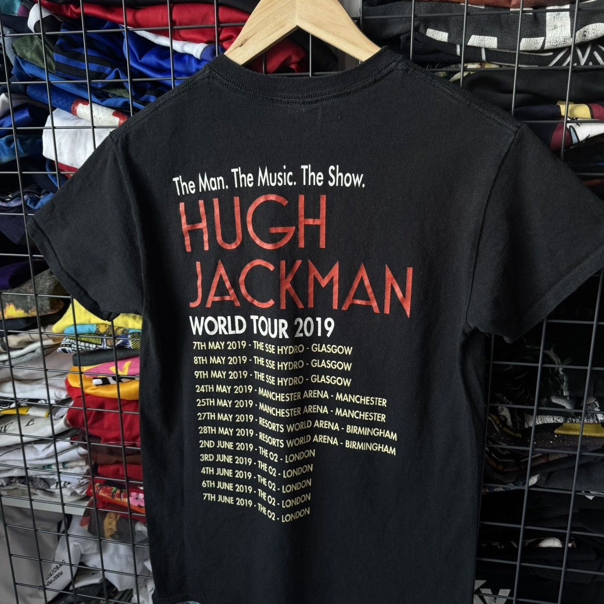 Band Tees Hugh Jackman The Man. The Music. The Show T-shirt Size US S / EU 44-46 / 1 - 5 Thumbnail