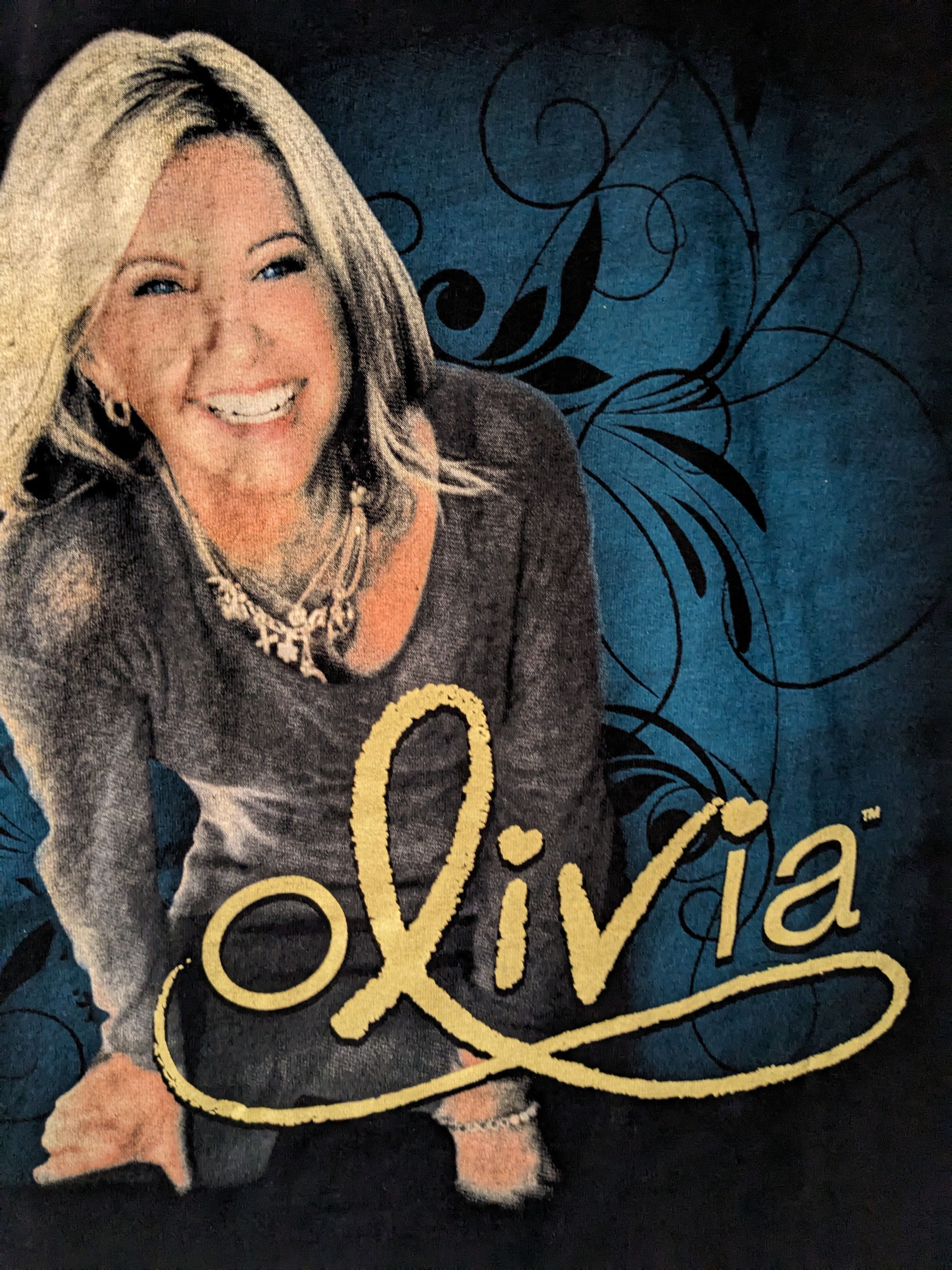Band Tees × Vintage Vintage Y2K Olivia Newton On Tour Country Singer T-Shirt Size US M / EU 48-50 / 2 - 2 Thumbnail