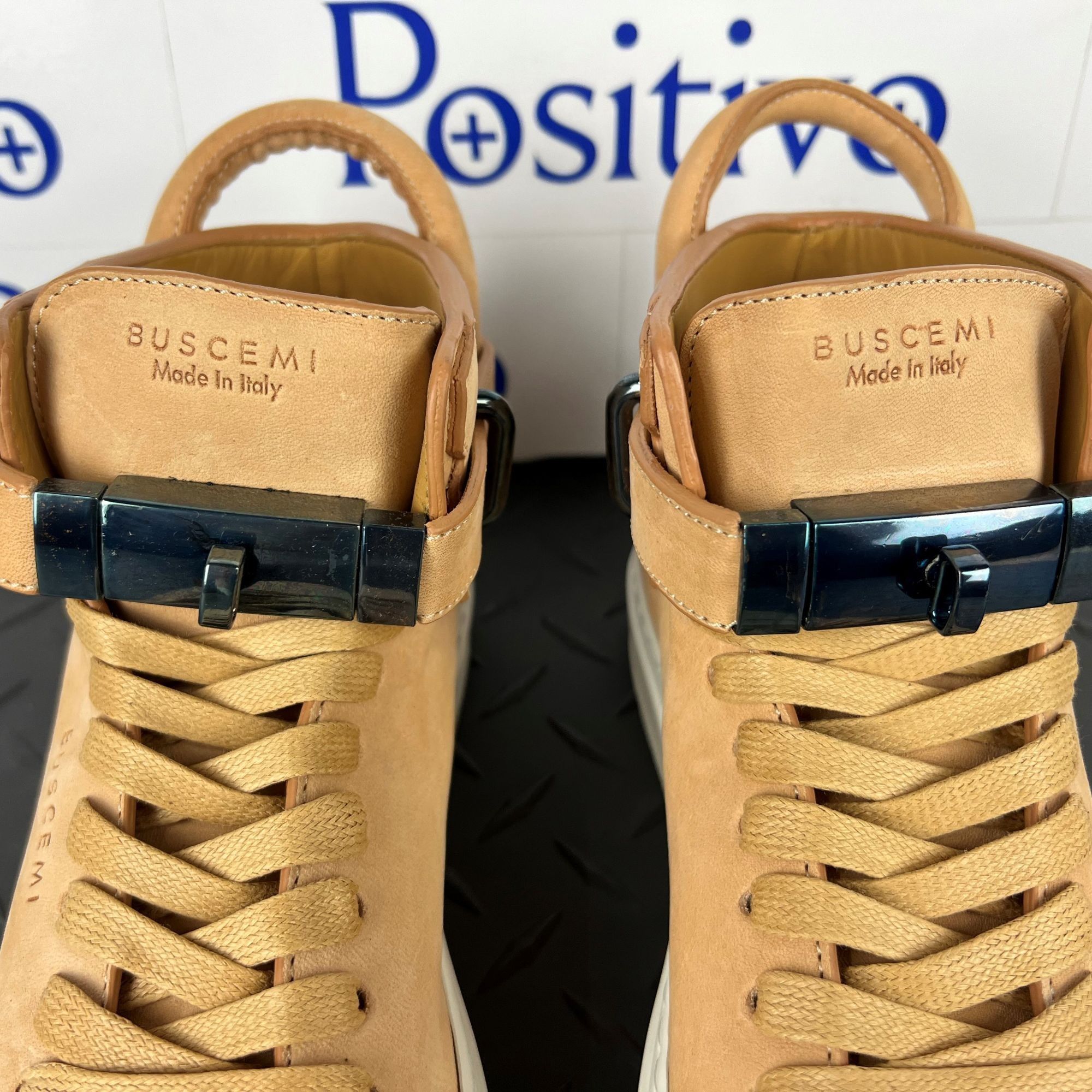 Buscemi Buscemi 100MM Vegtan/Avorio Leather Sneakers US 6 SAMPLE Size US 6 / EU 39 - 5 Thumbnail