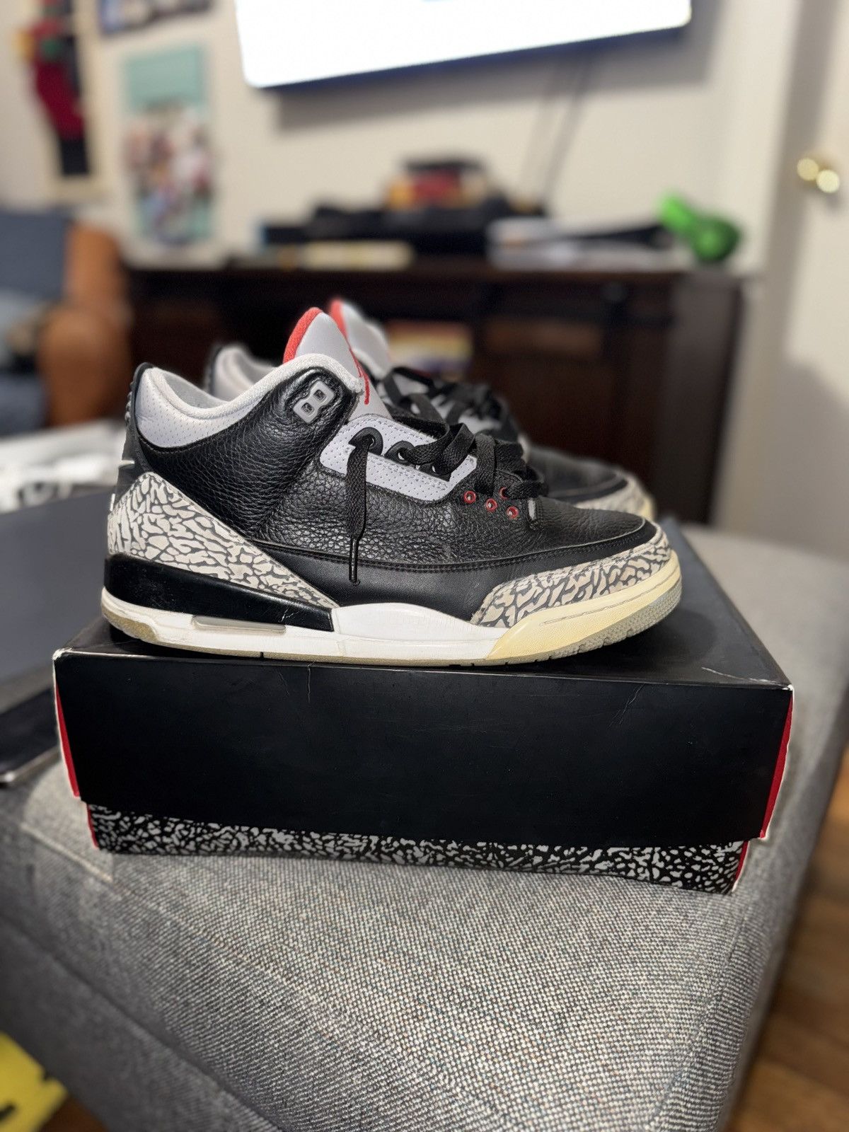 Jordan Brand Jordan 3 black cement Size US 11 / EU 44 - 8 Thumbnail
