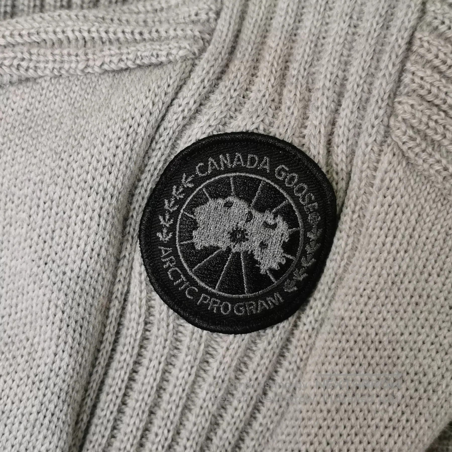 Canada Goose Canada Goose Wool Solid V. Size US S / EU 44-46 / 1 - 3 Thumbnail