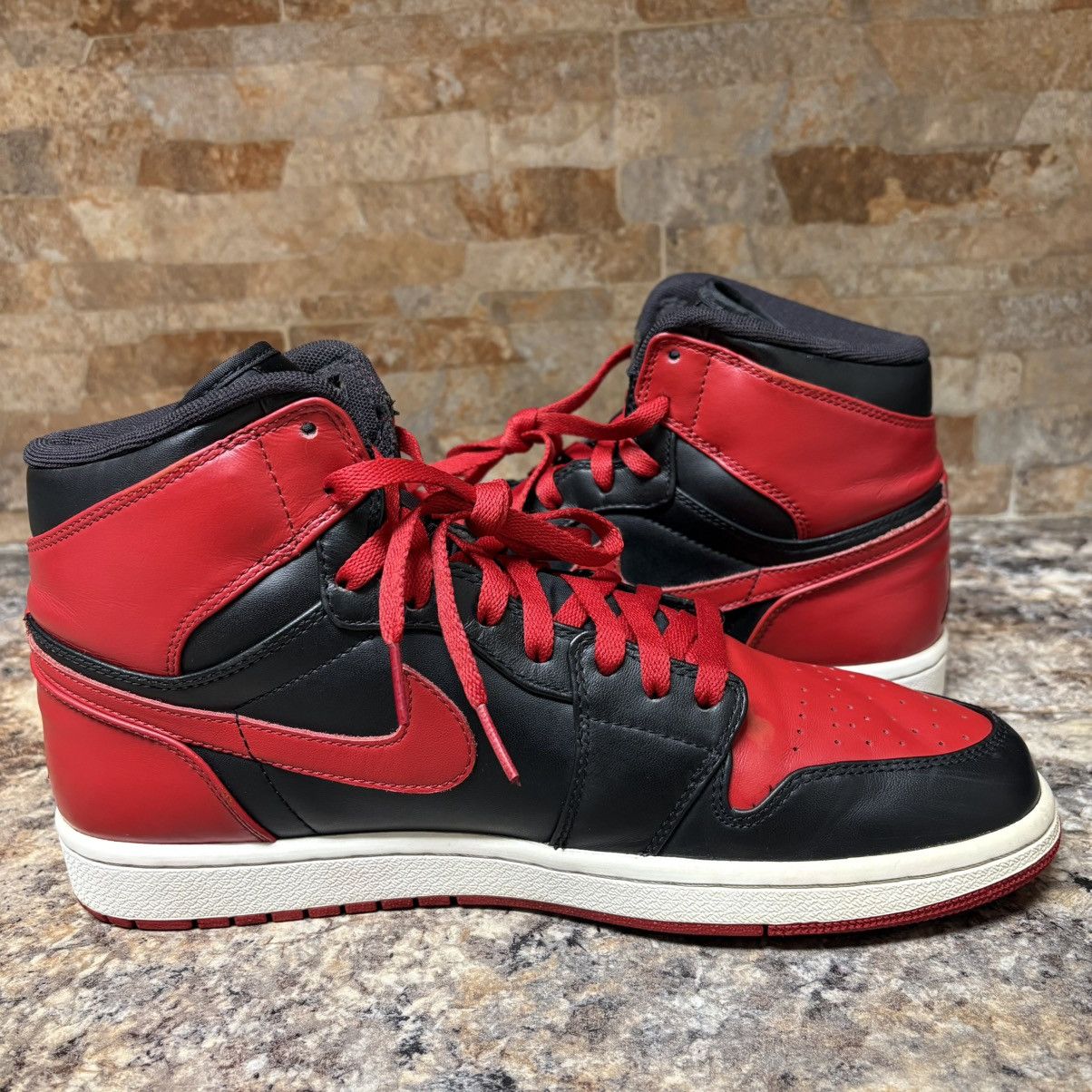Jordan Brand Nike Air Jordan 1 Hi Retro 2009 “DMP Bred” Banned Size 10.5 Size US 10.5 / EU 43-44 - 6 Thumbnail