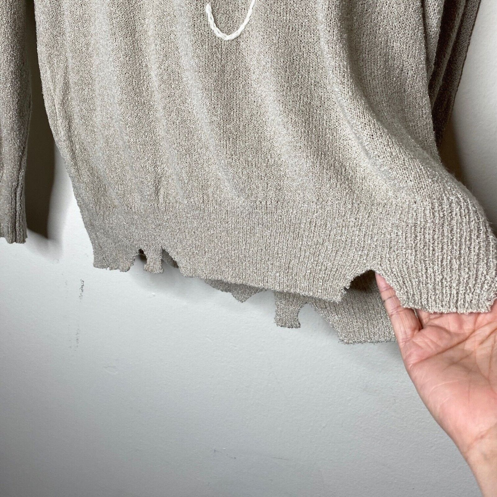 Other William B Taupe Bonjour Embroidered Distressed Sweater S Size S / US 4 / IT 40 - 6 Thumbnail
