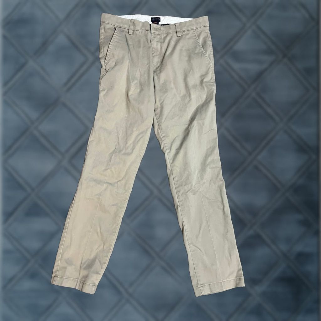 Dockers DOCKERS Mens Slim Fit Chino Pants Beige 32x32 (Casual) Cotton Stretch Front Flat Regular Size 32 Inseam 32 Mens Size US 32 / EU 48 - 1 Thumbnail
