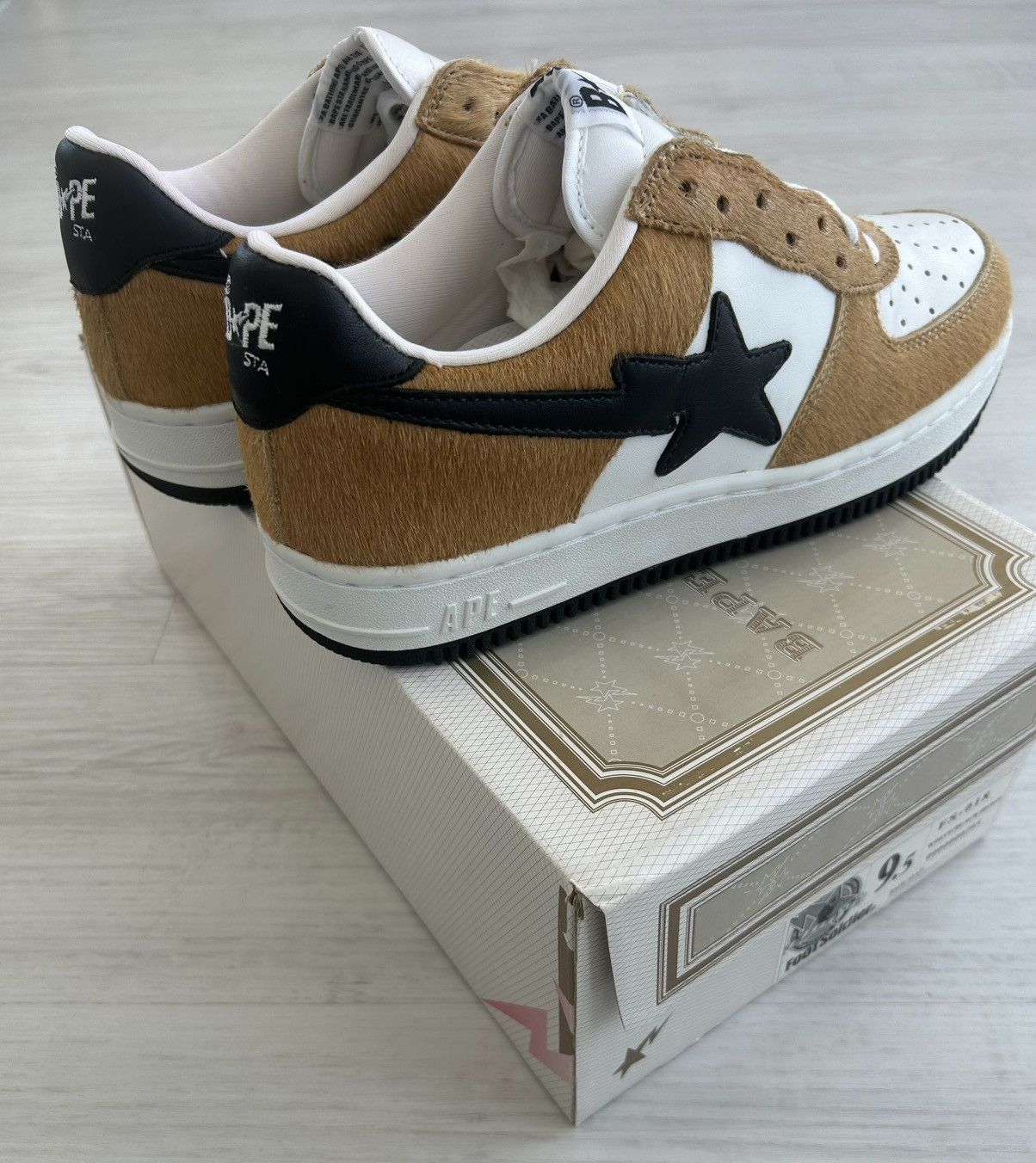 Bape VERY RARE OG 2003 A BATHING APE PONY HAIR BAPESTA Size US 9.5 / EU 42-43 - 6 Thumbnail