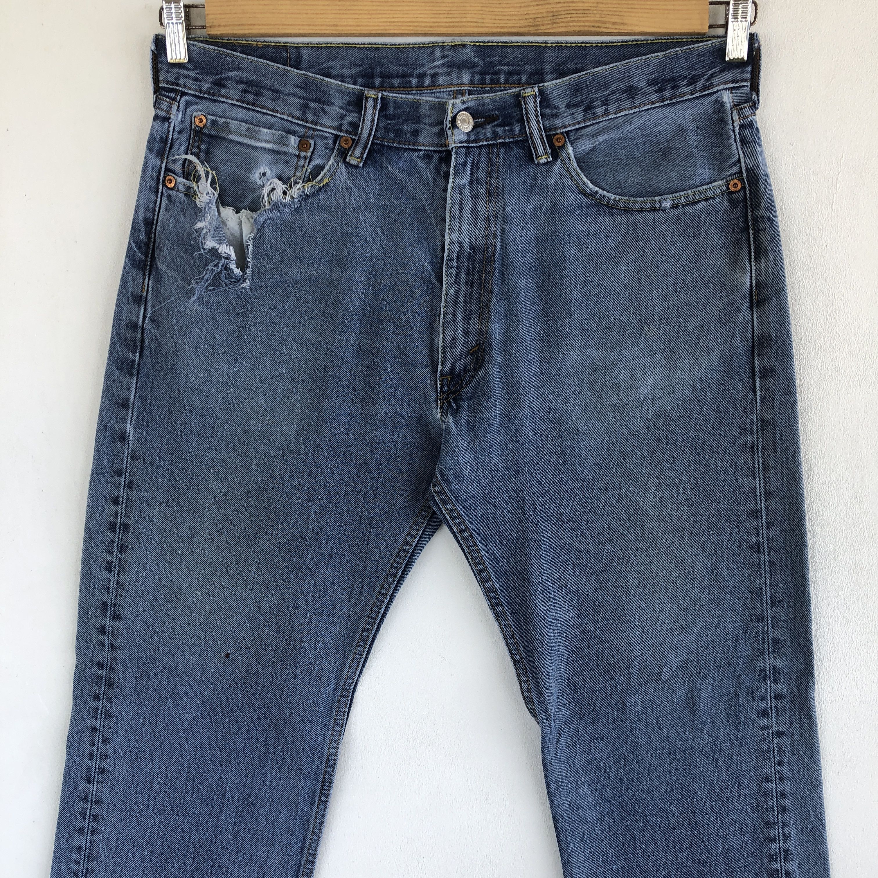 Levi's Vintage Levis Distressed Jeans Levi's 505 Light Wash Denim Size US 36 / EU 52 - 3 Thumbnail