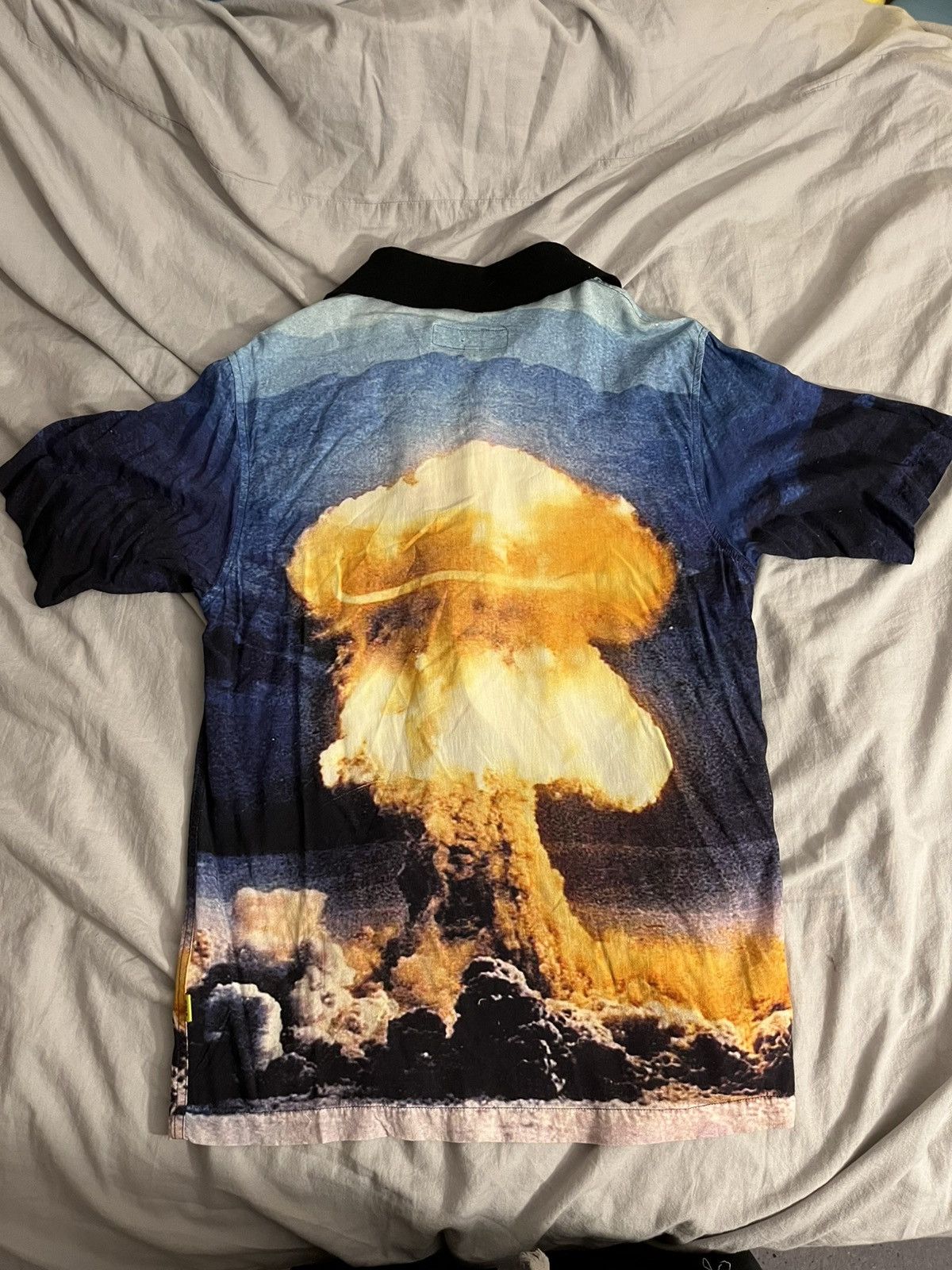 Golf Wang Golf wang nuke button up Size US M / EU 48-50 / 2 - 5 Thumbnail