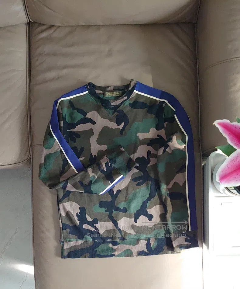 Valentino Valentino Camouflage sweatshirt Size US S / EU 44-46 / 1 - 3 Thumbnail