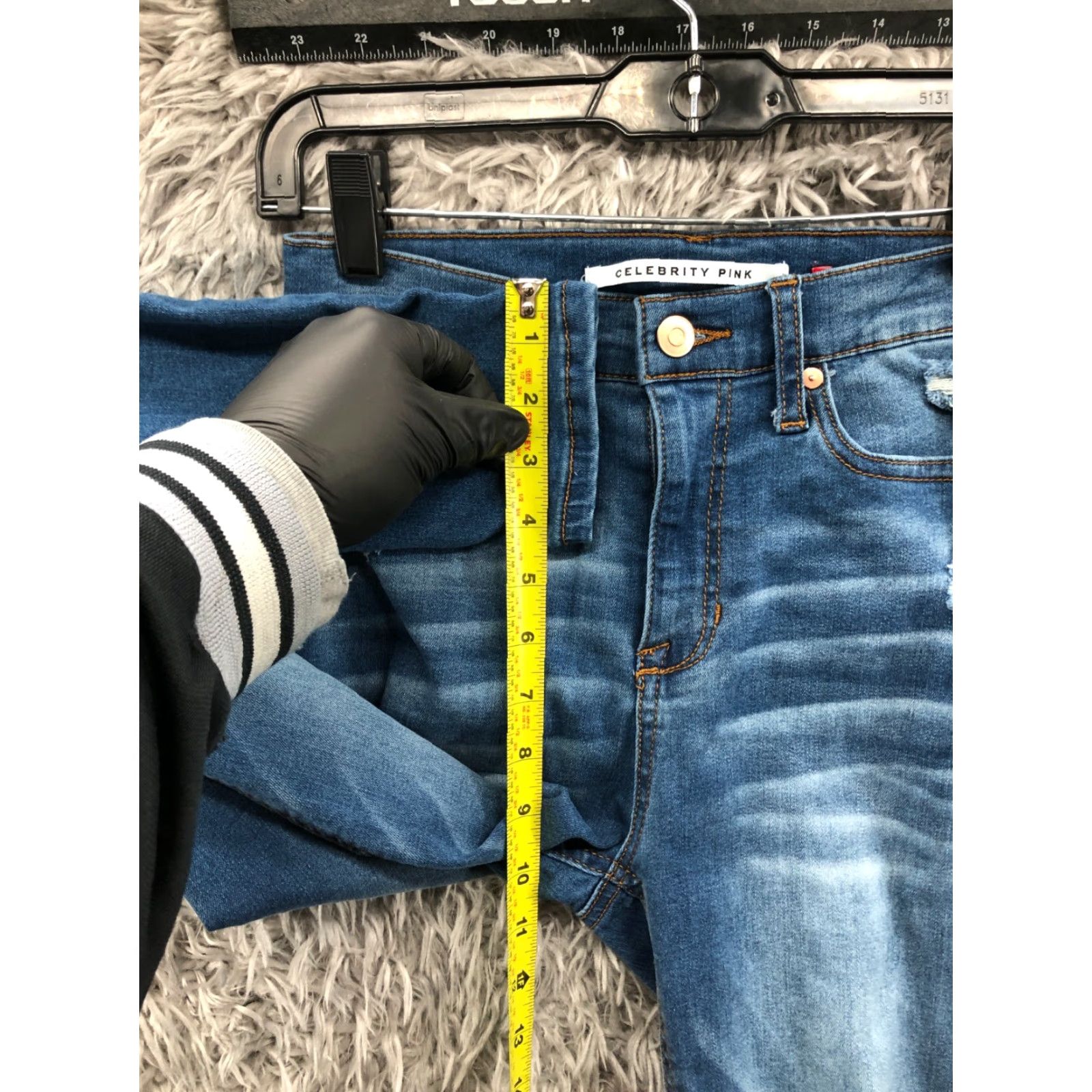 Vintage VINTAGE Celebrity Pink The Spice Skinny Jeans Junior Size 3 Medium Wash Blue Womens Jeans Size 26" / US 2 / IT 38 - 4 Thumbnail