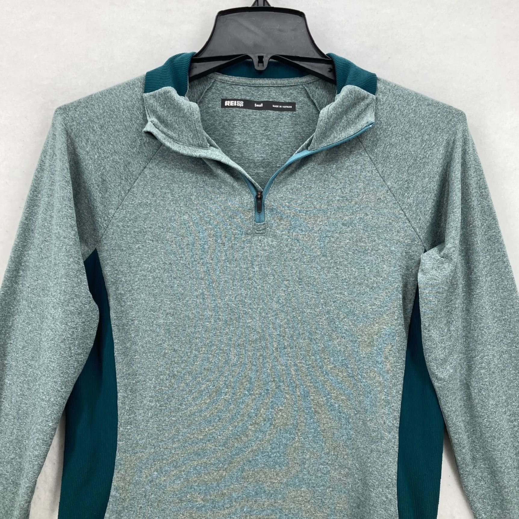 Vintage REI Coop Active Pursuits Quarter Zip Sweatshirt Women's Small Green Stretch Camp Shirt Size S / US 4 / IT 40 - 2 Thumbnail