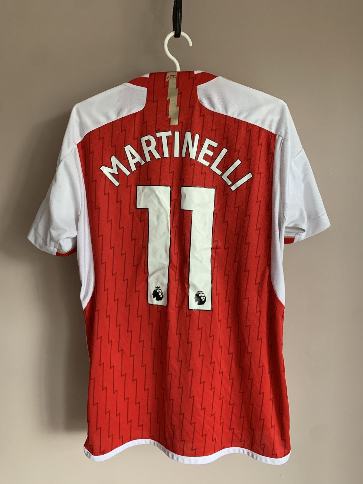 Adidas Arsenal London Football jersey Adidas Soccer MARTINELLI #11 Size US M / EU 48-50 / 2 - 1 Thumbnail